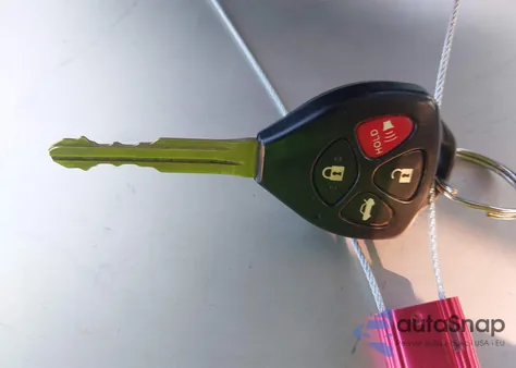 2010 Toyota Corolla S z USA, uszkodzony, nr VIN 2T1BU4EE8AC453735